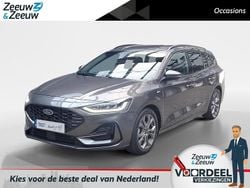 Grijs Gebruikt 2023 Ford Focus ST-Line Stationwagen | € 22.995 (Goede deal)