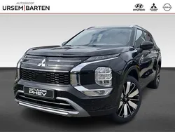 Zwart Nieuw 2025 Mitsubishi Outlander Edition SUV | € 55.930 (Eerlijke prijs)