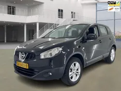 Zwart, metallic lak Gebruikt 2010 Nissan Qashqai Acenta SUV | € 5.400 (Eerlijke prijs)