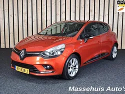 Rood Gebruikt 2016 Renault Clio IV LIMITED Hatchback | € 6.950 (Eerlijke prijs)