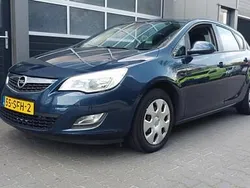 Blauw Gebruikt 2011 Opel Astra Edition Hatchback | € 3.400 (Goede deal)