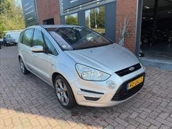 Grijs Gebruikt 2010 Ford S-MAX Titanium MPV | € 6.900 (Duur)