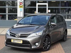 Bruin Gebruikt 2017 Toyota Verso MPV | € 17.995 (Eerlijke prijs)