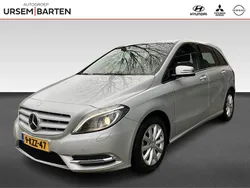 Grijs Gebruikt 2013 Mercedes B180 Ambition MPV | € 10.925 (Goede deal)