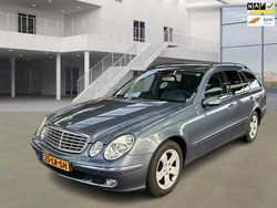 Blauw Gebruikt 2003 Mercedes E270 Avantgarde Stationwagen | € 2.950