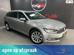 Grijs Gebruikt 2016 VW Passat R Stationwagen | € 14.480 (Duur)