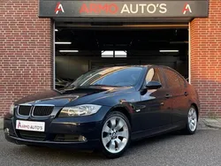 Blauw Gebruikt 2005 BMW 320 Sedan | € 2.750 (Goede deal)