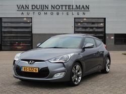 Grijs, metallic lak Gebruikt 2012 Hyundai Veloster Hatchback | € 11.950 (Duur)