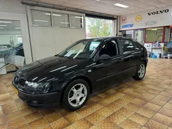Zwart Gebruikt 2003 Seat Leon Sport Hatchback | € 2.250 (Duur)