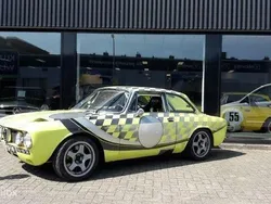 Geel Gebruikt 1974 Alfa Romeo 2000 Coupé | € 42.950