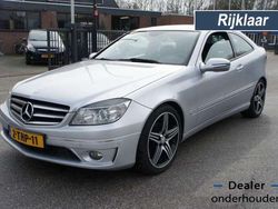 Grijs Gebruikt 2009 Mercedes 180 Prestige Sedan | € 5.950