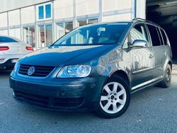 Grijs Gebruikt 2007 VW Touran MPV | € 1.950 (Goede deal)