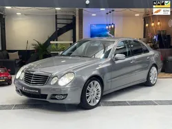 Grijs Gebruikt 2008 Mercedes E320 Avantgarde Sedan | € 7.995 (Duur)