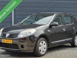 Zwart Gebruikt 2009 Dacia Sandero Ambiance Hatchback | € 1.450 (Duur)