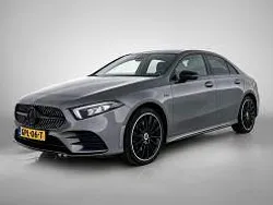 Berggrijs metaalkleur metallic Gebruikt 2020 Mercedes 250 AMG Sedan | € 31.950 (Iets duurder)