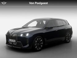 M carbonschwarz metallic (zwart metallic) Nieuw 2025 BMW iX Comfort Edition SUV | € 102.237