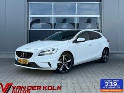 Wit Gebruikt 2017 Volvo V40 R-Design Stationwagen | € 13.885 (Iets duurder)