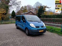 Blauw Gebruikt 2009 Renault Trafic Van | € 14.950