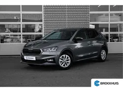 Grijs Gebruikt 2024 Skoda Fabia Selection Hatchback | € 24.895 (Eerlijke prijs)