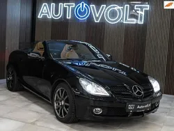 Zwart, metallic lak Gebruikt 2011 Mercedes SLK200 Prestige Cabriolet | € 12.995 (Duur)