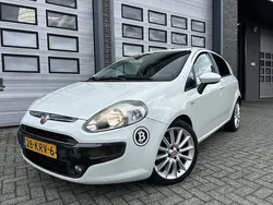 Wit Gebruikt 2010 Fiat Punto Emotion Hatchback | € 2.649 (Goede deal)