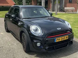 Zwart Gebruikt 2017 Mini ONE Chili Hatchback | € 11.995 (Duur)