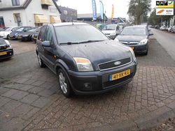 Grijs Gebruikt 2007 Ford Fusion Futura MPV | € 2.450 (Goede deal)