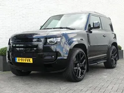 Zwart Gebruikt 2024 Land Rover Defender Dynamic SUV | € 89.500
