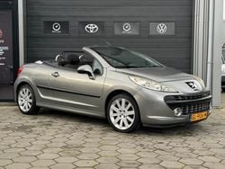 Grijs Gebruikt 2008 Peugeot 207 CC Style Cabriolet | € 2.250 (Eerlijke prijs)