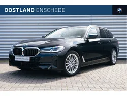 Zwart Gebruikt 2021 BMW 530e Comfort Edition Stationwagen | € 41.250 (Eerlijke prijs)