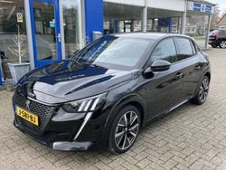 Zwart, metallic lak Gebruikt 2020 Peugeot 208 GT-line Hatchback | € 19.500 (Duur)