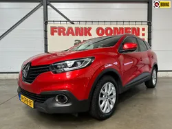 Rood Gebruikt 2023 Renault Kadjar LIMITED SUV | € 15.450 (Super prijs)