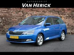 Blauw Gebruikt 2016 Skoda Fabia Joy Stationwagen | € 8.745 (Eerlijke prijs)