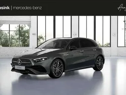 Zwart, metallic lak Nieuw 2025 Mercedes A180 Business Hatchback | € 50.484