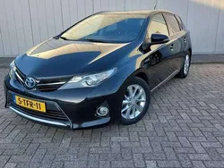 Zwart Gebruikt 2014 Toyota Auris Hatchback | € 8.450 (Eerlijke prijs)