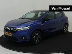 Blauw Gebruikt 2025 Dacia Sandero Journey Hatchback | € 23.240 (Iets duurder)