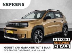 Bruin Nieuw 2025 Fiat Grande Panda La Prima SUV | € 26.925 (Goede deal)
