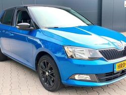Blauw Gebruikt 2016 Skoda Fabia Style Hatchback | € 7.995 (Eerlijke prijs)