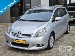 Grijs Gebruikt 2011 Toyota Verso MPV | € 12.949 (Iets duurder)