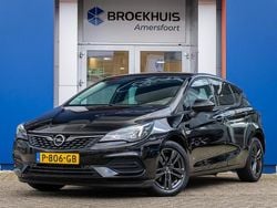 Zwart Gebruikt 2022 Opel Astra Design & Tech Hatchback | € 16.395 (Eerlijke prijs)