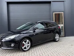 Zwart Gebruikt 2013 Ford Focus Titanium Stationwagen | € 4.950 (Goede deal)