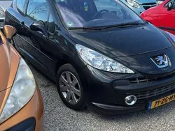 Zwart Gebruikt 2008 Peugeot 207 Hatchback | € 1.000 (Goede deal)