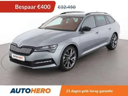 Grijs Gebruikt 2021 Skoda Superb SportLine Stationwagen | € 31.549 (Duur)