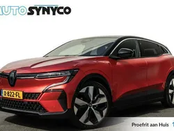 Rood Gebruikt 2023 Renault Mégane Techno Hatchback | € 26.800 (Super prijs)