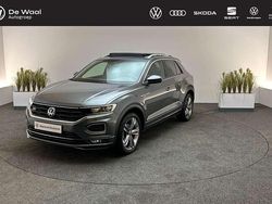 Indium grey Gebruikt 2022 VW T-Roc R-line SUV | € 31.395 (Eerlijke prijs)