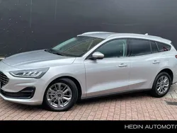 , metallic lak Nieuw 2025 Ford Focus Titanium Stationwagen | € 29.945 (Super prijs)