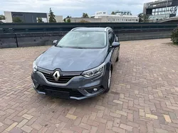 Grijs Gebruikt 2016 Renault Mégane GrandTour Zen Stationwagen | € 7.650 (Eerlijke prijs)