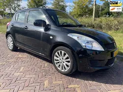 Zwart Gebruikt 2014 Suzuki Swift Hatchback | € 6.250 (Goede deal)