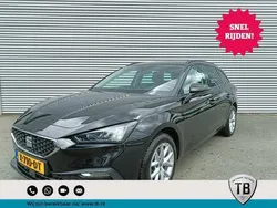 Zwart Gebruikt 2023 Seat Leon Business Stationwagen | € 25.940 (Eerlijke prijs)