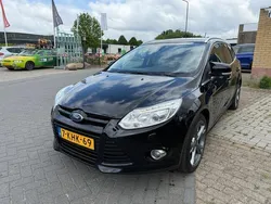 Zwart Gebruikt 2013 Ford Focus Titanium Stationwagen | € 3.750 (Eerlijke prijs)